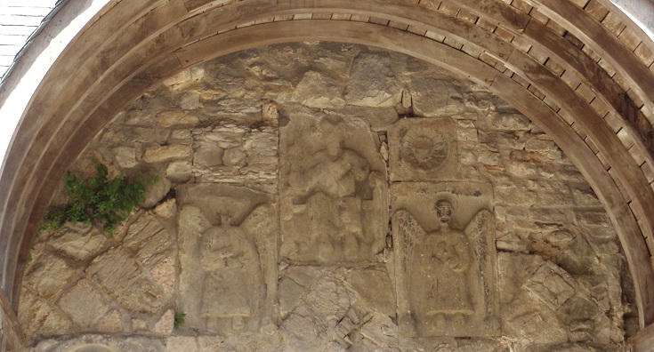 Tympanum, Abbaye de Saint-Pierre, Marcilhac-sur-Célé, GR 651, France